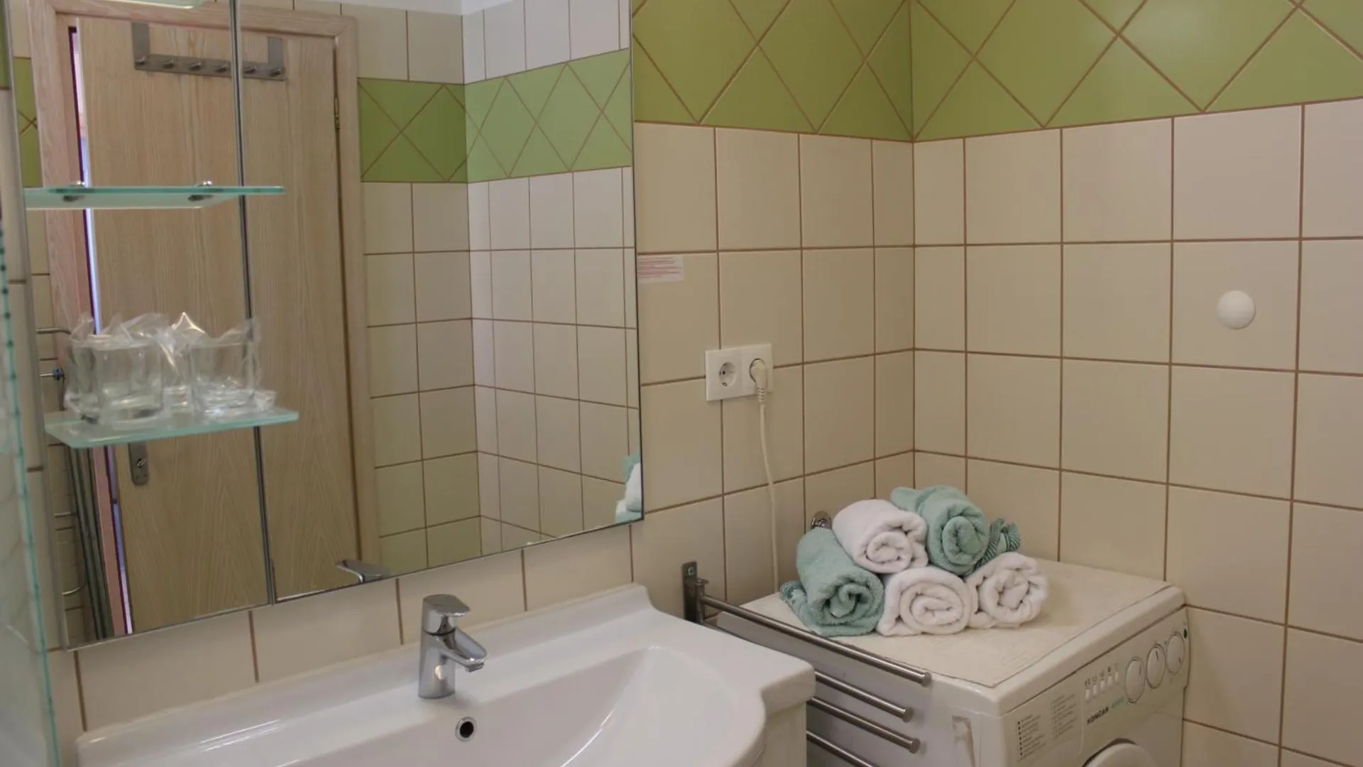 Comfortable Apartment Lavanda Kornić 克罗地亚
