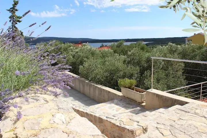 Comfortable Apartment Lavanda Kornic 0*,